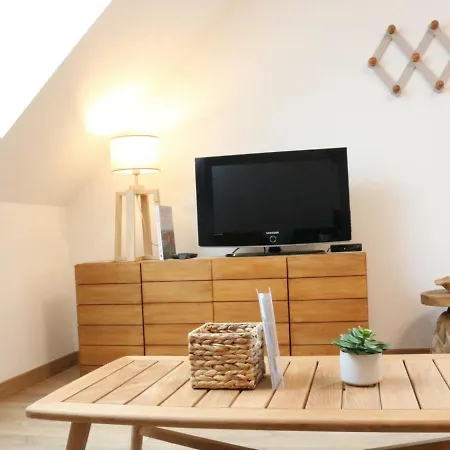 Gite Lecelles, 2 Pieces, 2 Personnes - Fr-1-510-126 * Lecelles