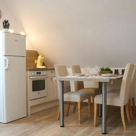 Prázdninový dům Gite Lecelles, 2 Pieces, 2 Personnes - Fr-1-510-126